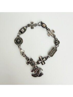 Chanel CC Logo Multi Charm Bracelet Plated Silver Vintage